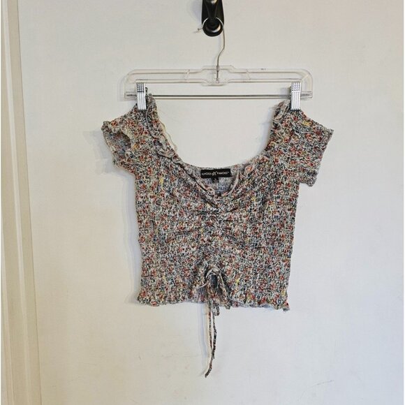 Almost Famous smoked crop top size large blue pink floral scrunch front - Picture 1 of 6